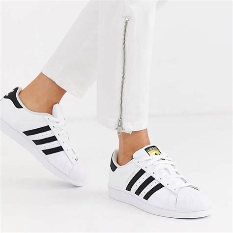 adidas uomo bianche e nere|adidas sneakers da sale.